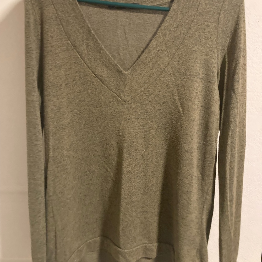 Harlowe & Graham Olive V-Neck Sweater